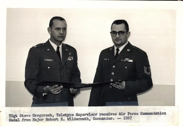 TSgt Steve Greguresch receives the Air Force Commendation Medal from Major Robert E. Wildermuth, Commander, 1967.