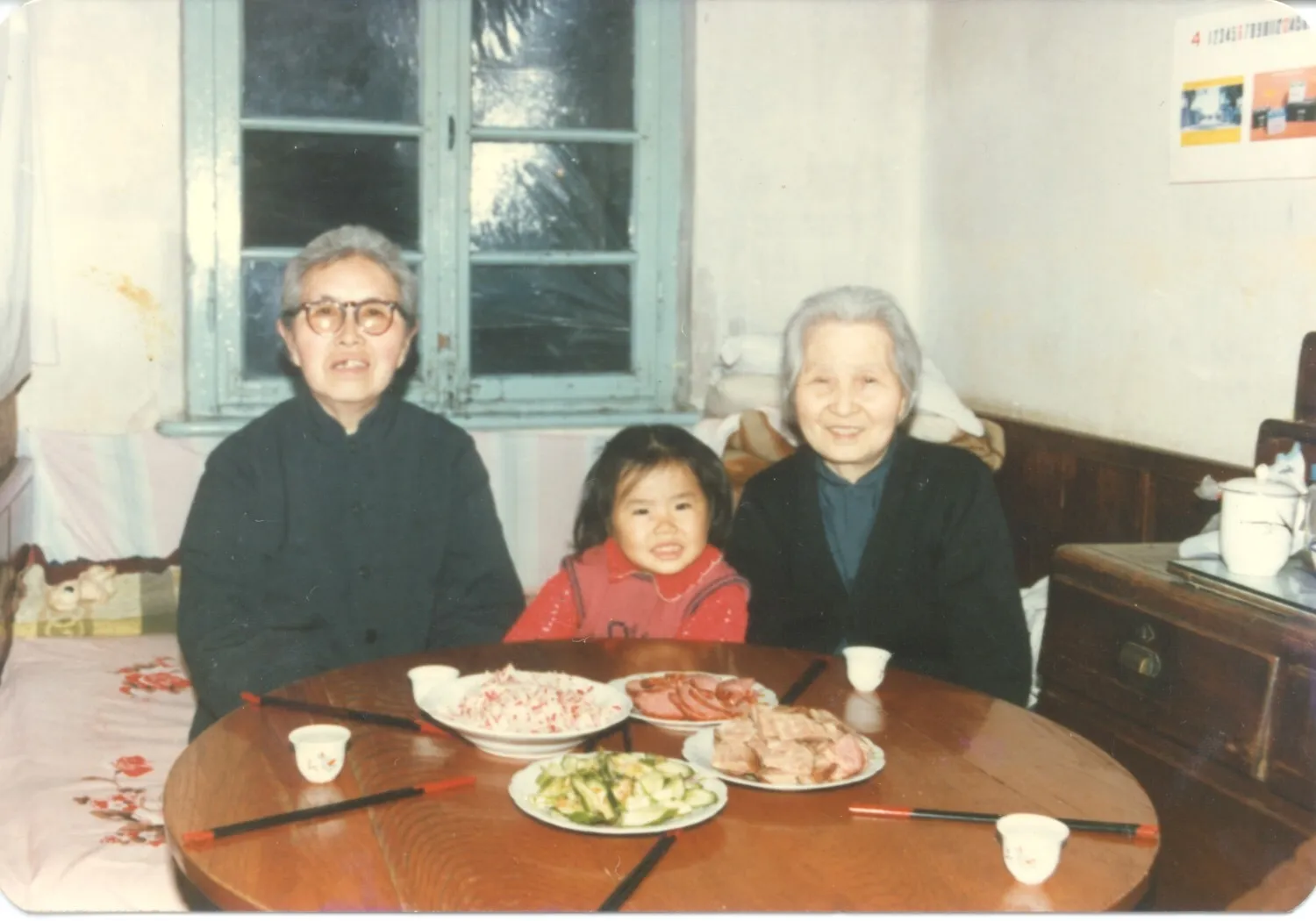 Lijie with both grandmothers, Qingdao, c. 1986–87