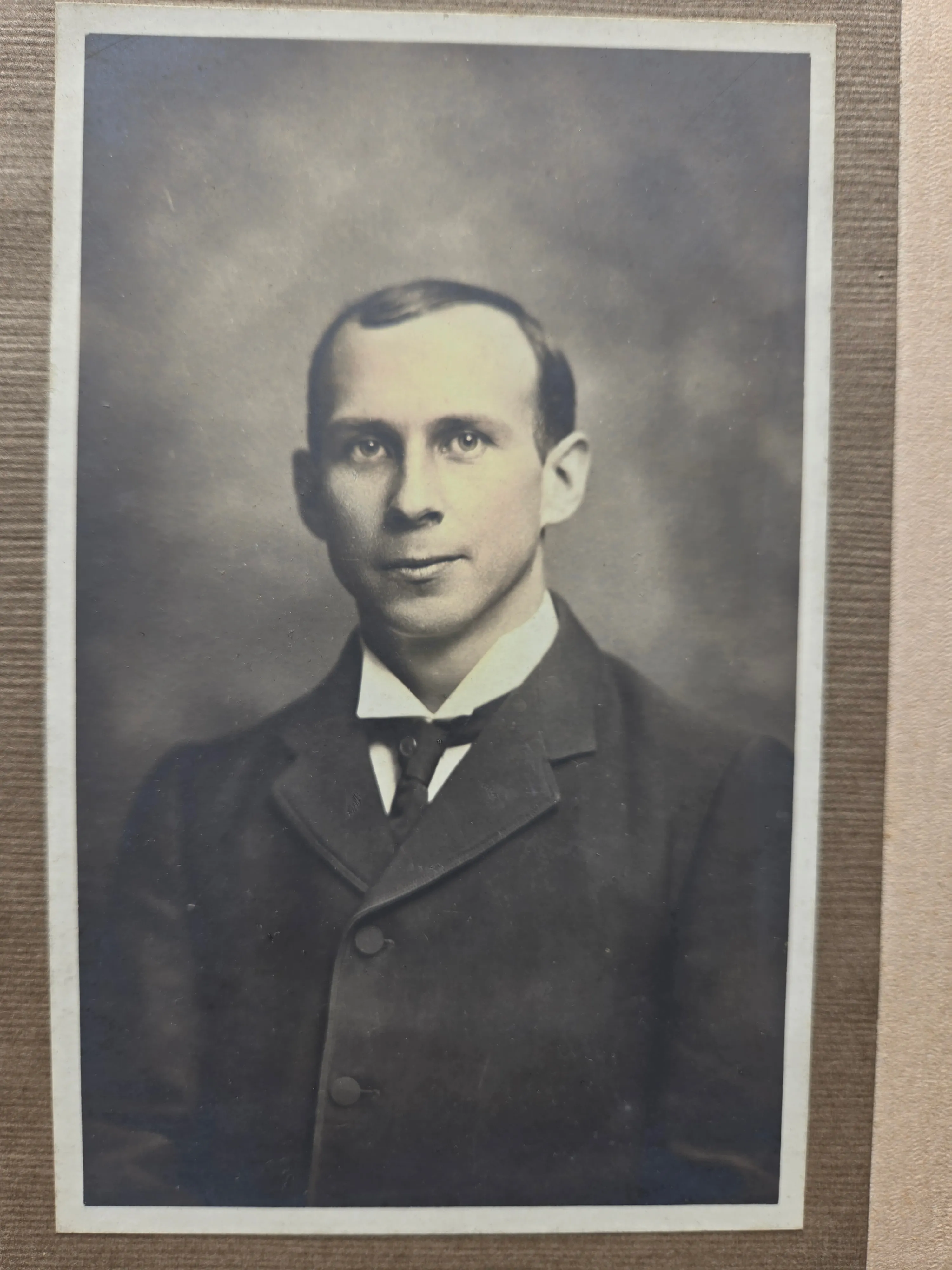 Charles Leonard Eesley as a young man, c. 1907-1912. From Roberta Burnes's keeping.