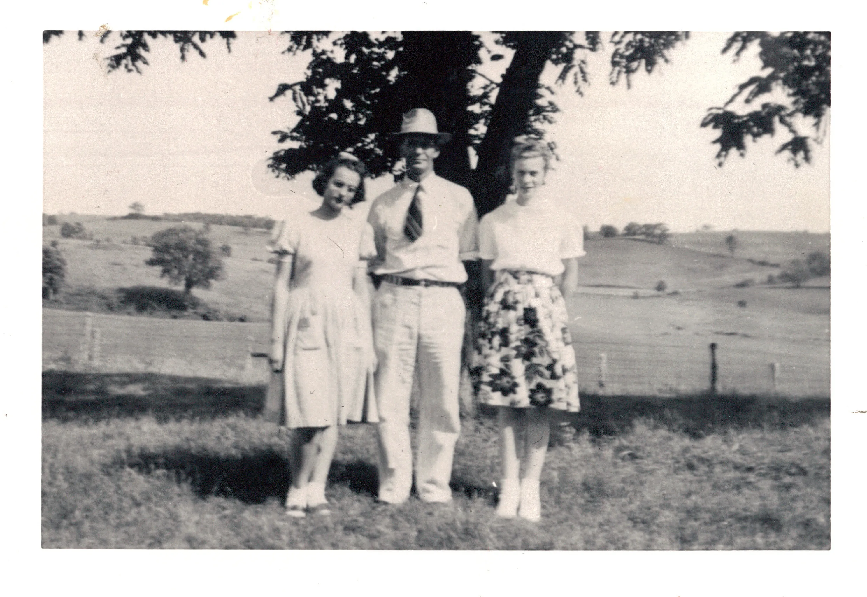Homer Davis with his daughters Betty Jean (Davis) Wolfe and Dorothy (Davis) Wildermuth in the Waterford-area hill country, c. 1944-1948. From Chuck's keeping.