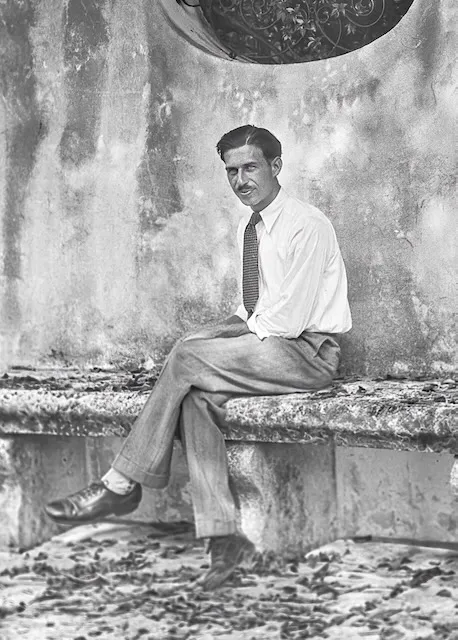 Leonard and Big Helen Eesley in Miami — April 1930